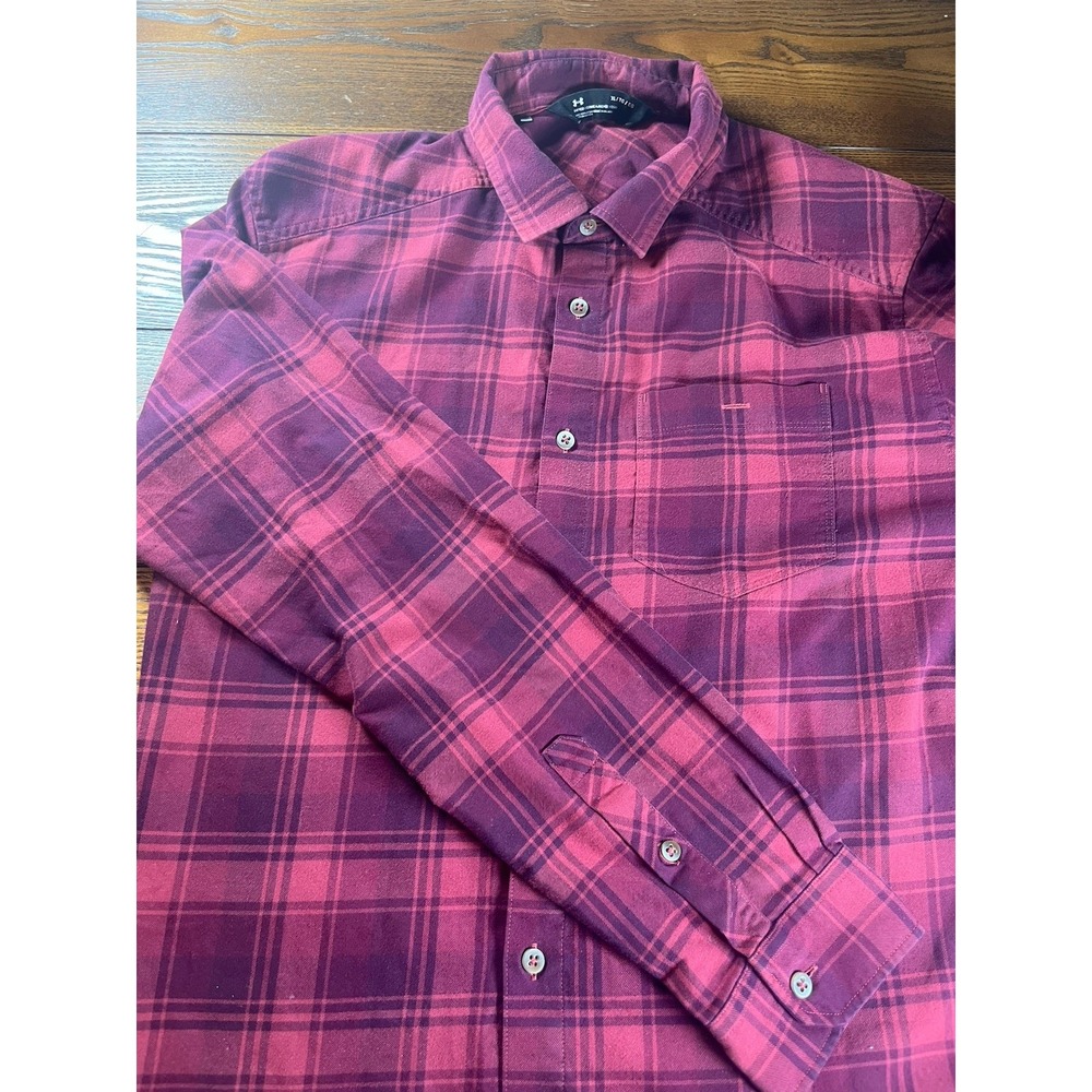Under Armour Long Sleeve Button Shirt Men's XL Red Plaid Flannel Button Logo